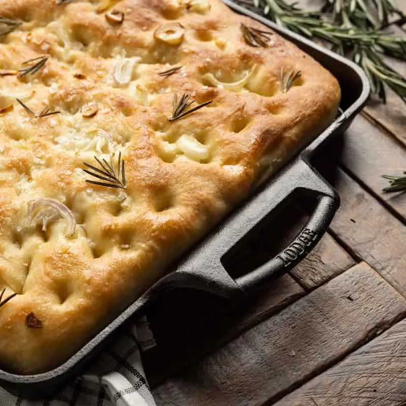 15.5 x 10.5 Inch Seasoned Cast Iron Baking Pan