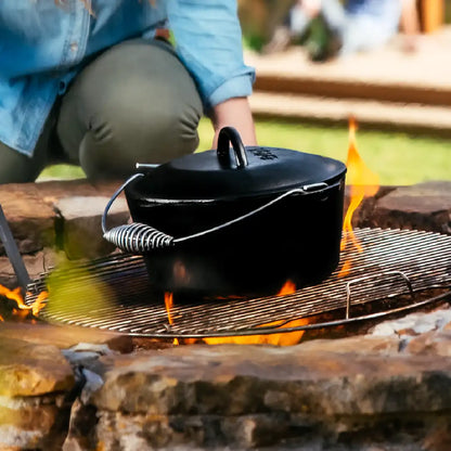 Dutch Oven with Bail Handle